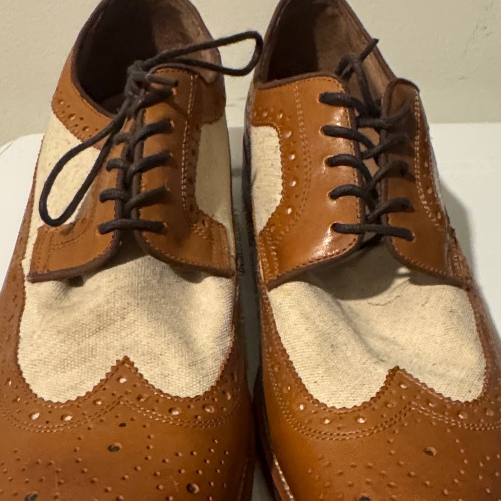 Johnston & Murphy Tan and Cream Oxfords